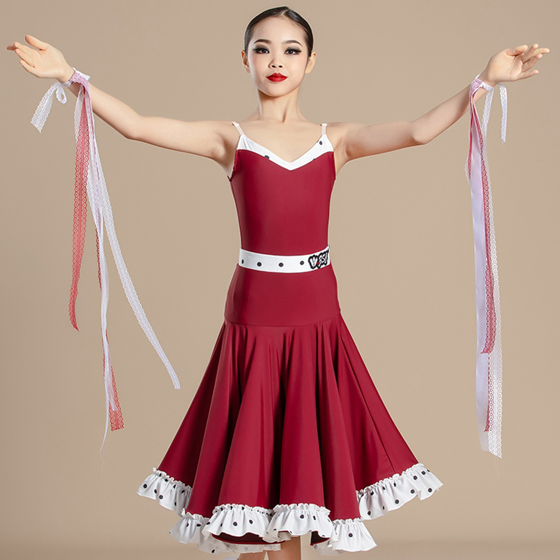 Red Latin Dance Competition Dr - Suits recension och pris